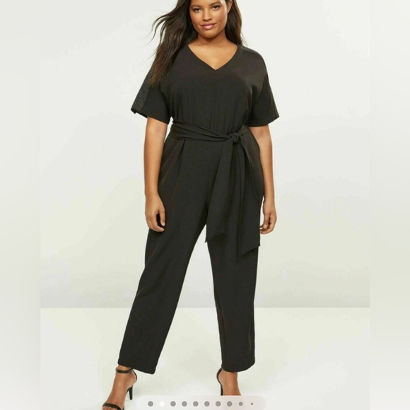 🌻NWT LANE BRYANT Sz28 SILVER STUDDED SHOULDERS BLACK CREPE BELTED JUMPSUIT - Picture 2 of 15